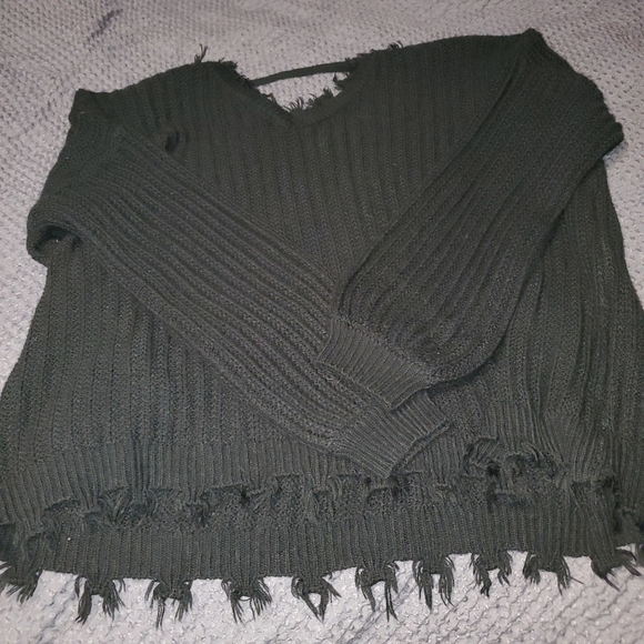 RUE 21 sweater - Picture 5 of 5